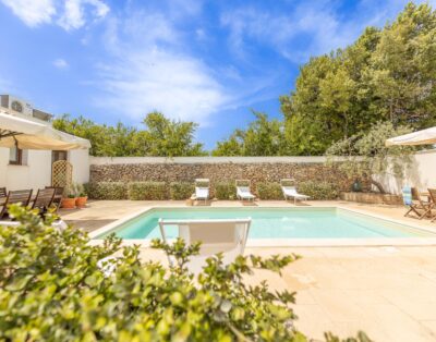 Luxury courtyard pool