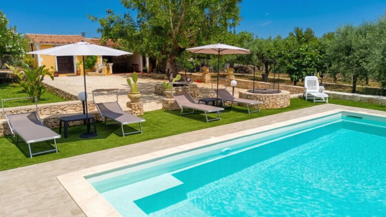 Villa Elara