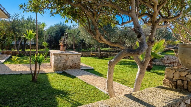 Villa Elara