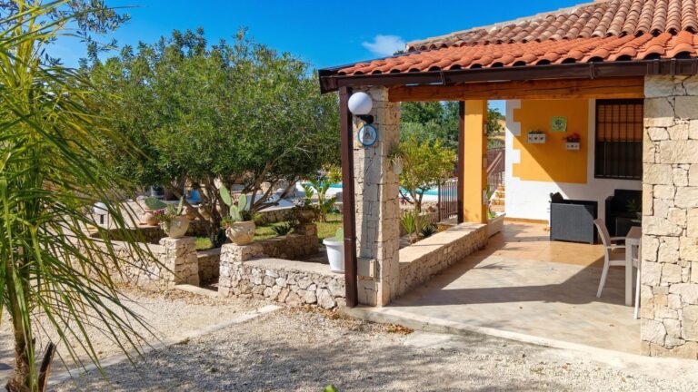 Villa Elara