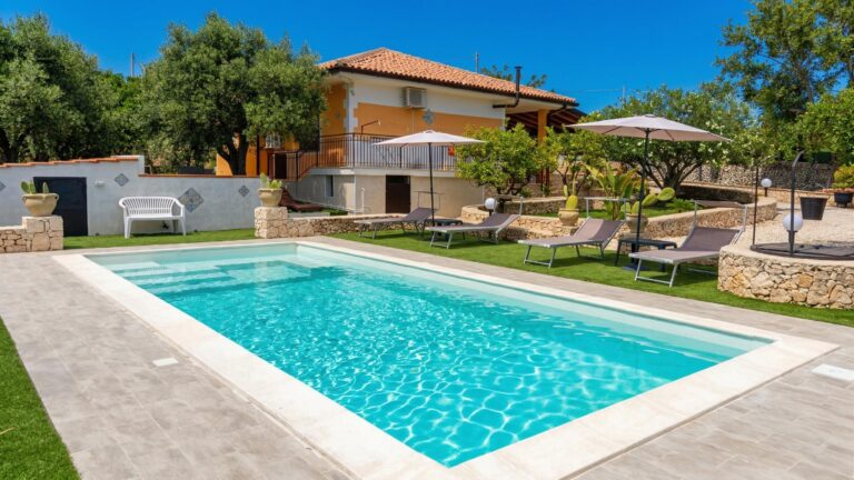 Villa Elara