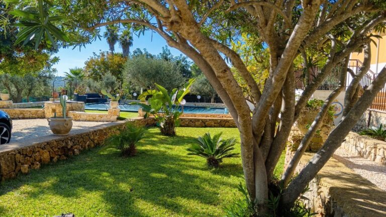 Villa Elara