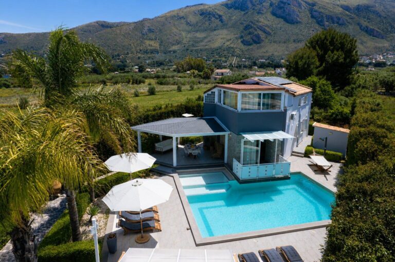 Villa Amira