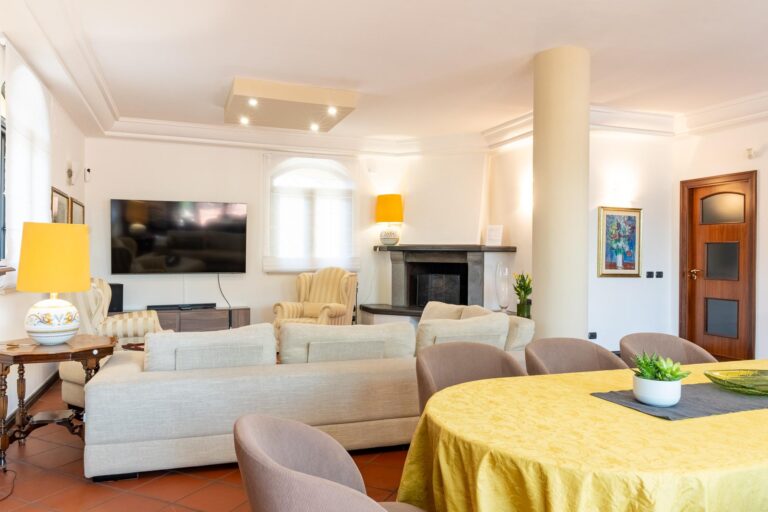 Villa Palmira